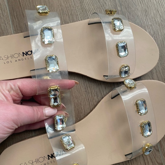 NWOT gemstone and clear sandals - Picture 3 of 3
